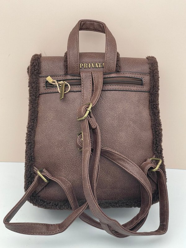 Mochila Privata de Piel con Borreguito