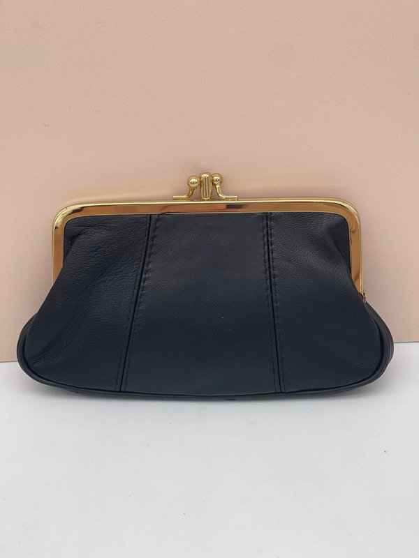 Monedero Negro Cierre Clip