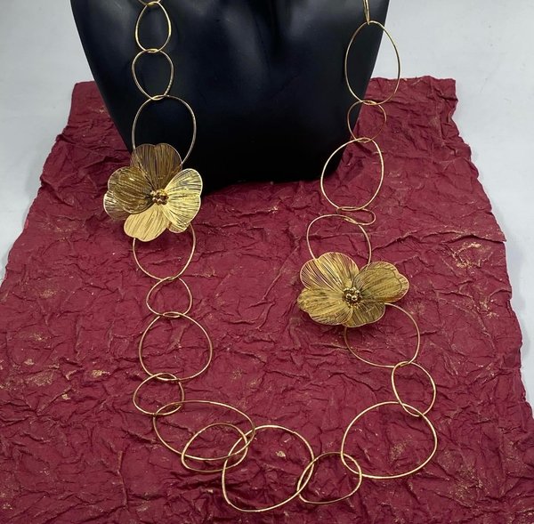 Collar Largo Dorado Flores