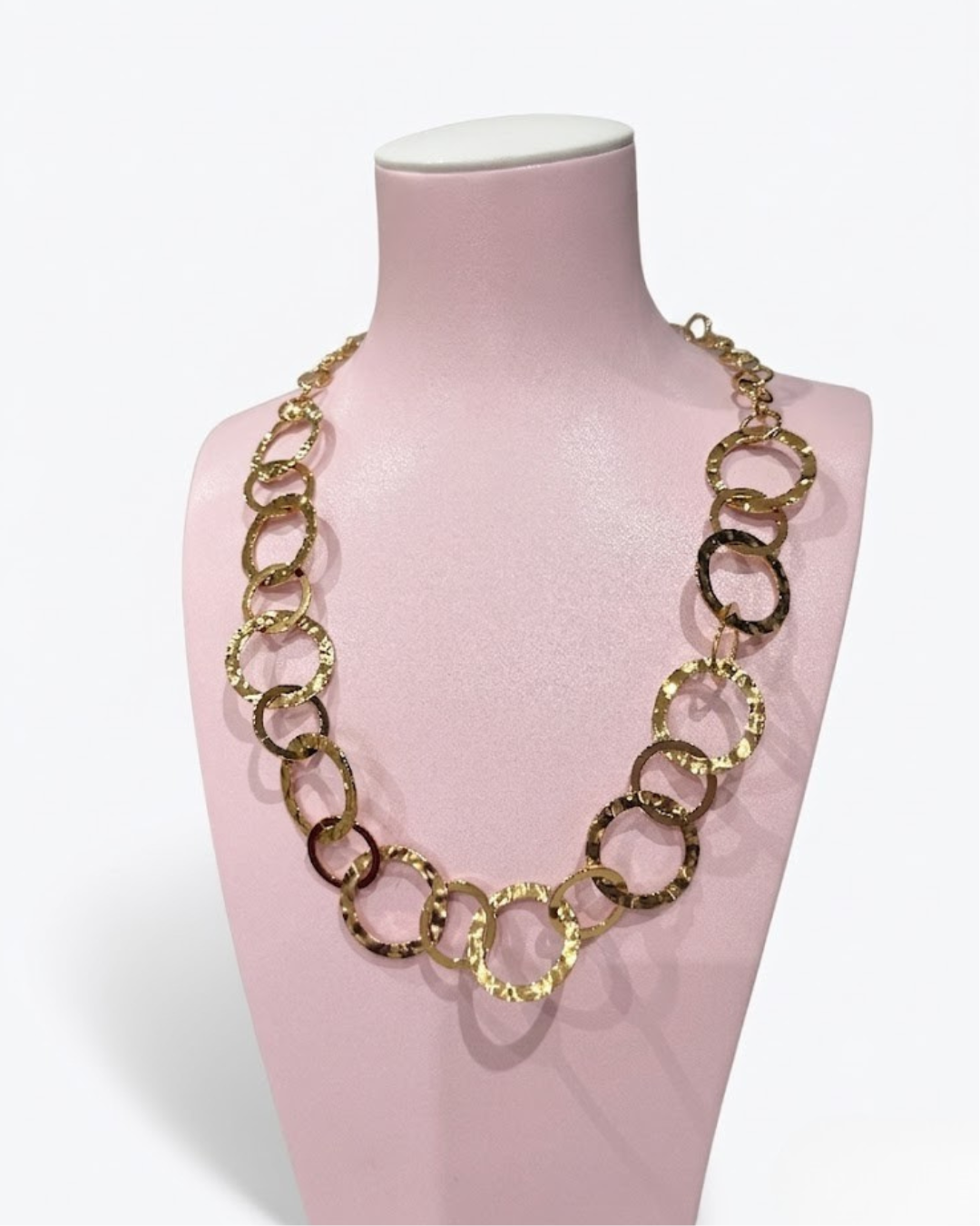Collar de Acero Inoxidable Dorado con Aros Martillados - Gargantilla de Eslabones Circulares Resistente al Agua