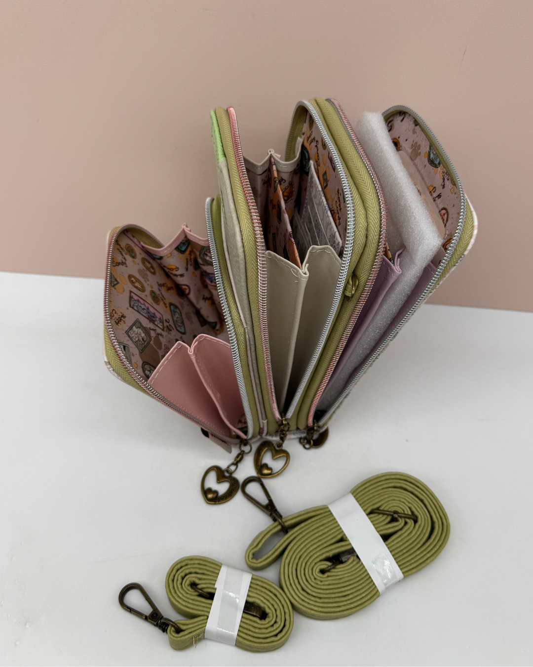 Bolso Portamóvil y Billetero Sweet Candy – Estampado Galería Gatito Vintage (Verde y Beige)