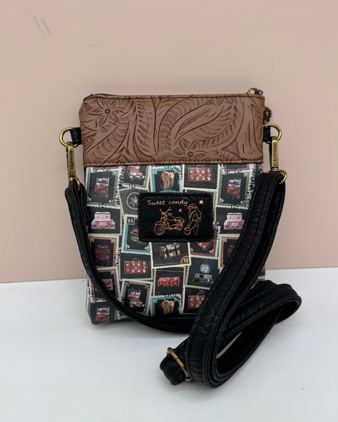Bolso Bandolera Sweet Candy Negro con Estampado Motero Vintage