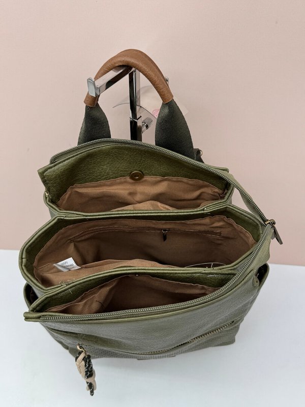 Mochila de Mujer con Llavero