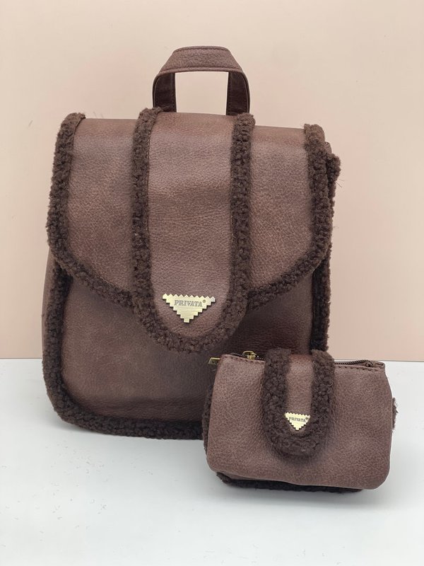 Kit Mochila Privata / Monedero Borreguito