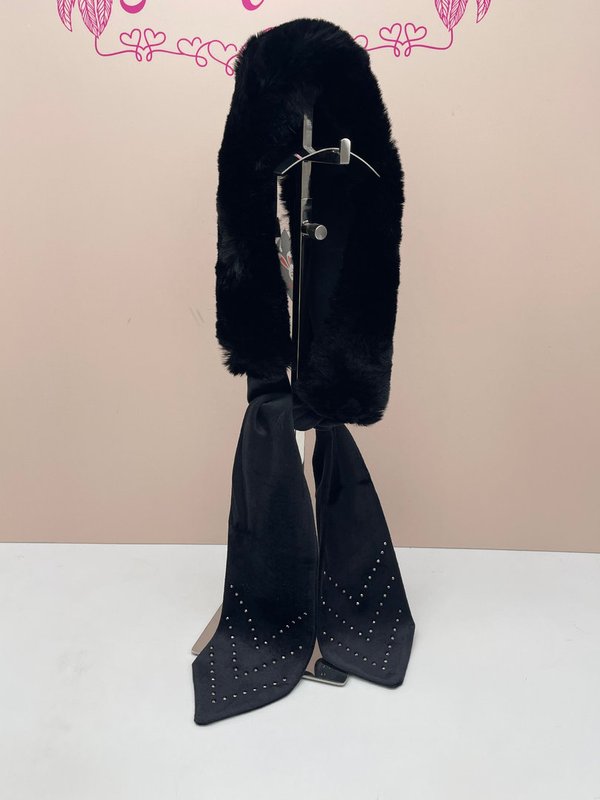 Bufanda de Pelito y Tachuelas