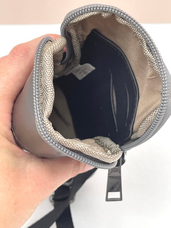 Bolsito para Móvil Gris Metalizado