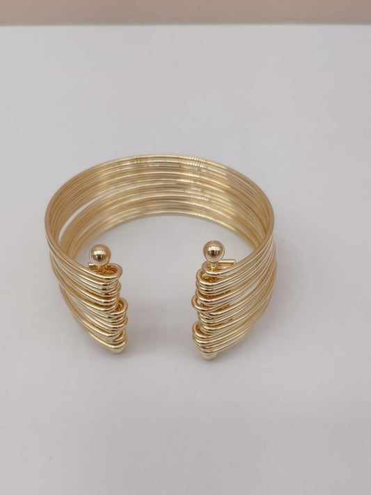 Brazalete Dorado Ajustable