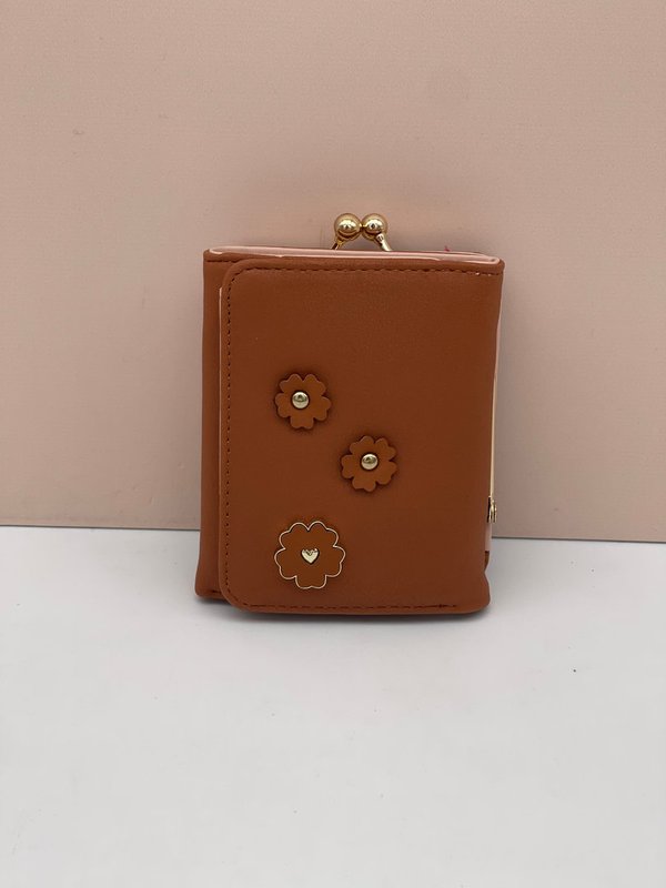 Monedero Cierre Kisslook Flores (Camel)