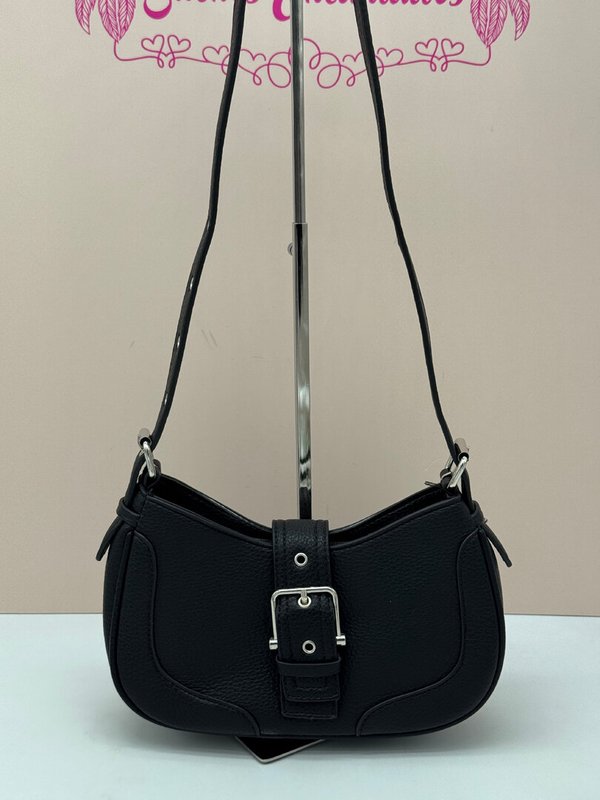 Bolso de Hombro Negro de Polipiel | Clásico y Versátil