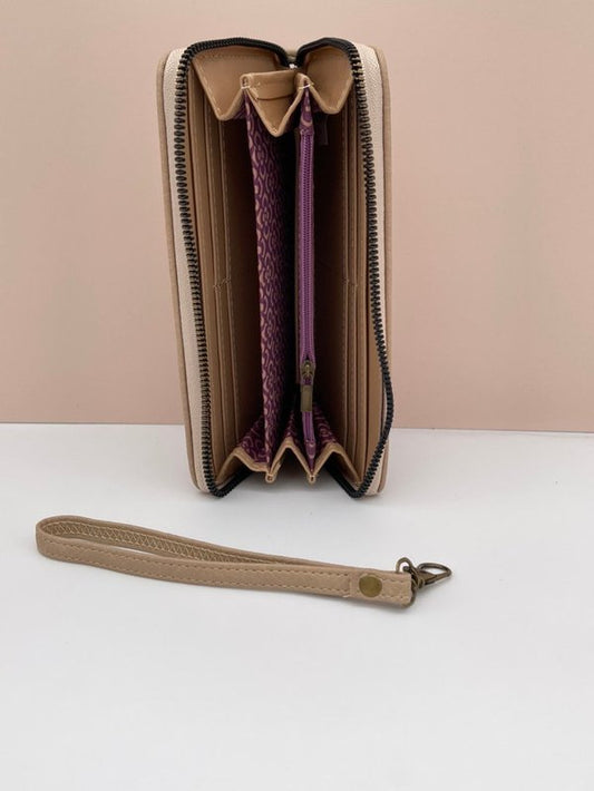 Cartera Brocada