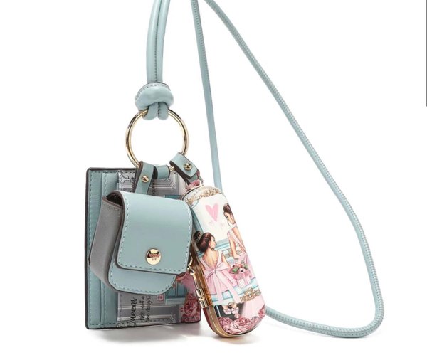 Juego de Accesorios 3 Piezas (Tarjetero, Funda para Auriculares y Estuche Labial) Nicole Lee