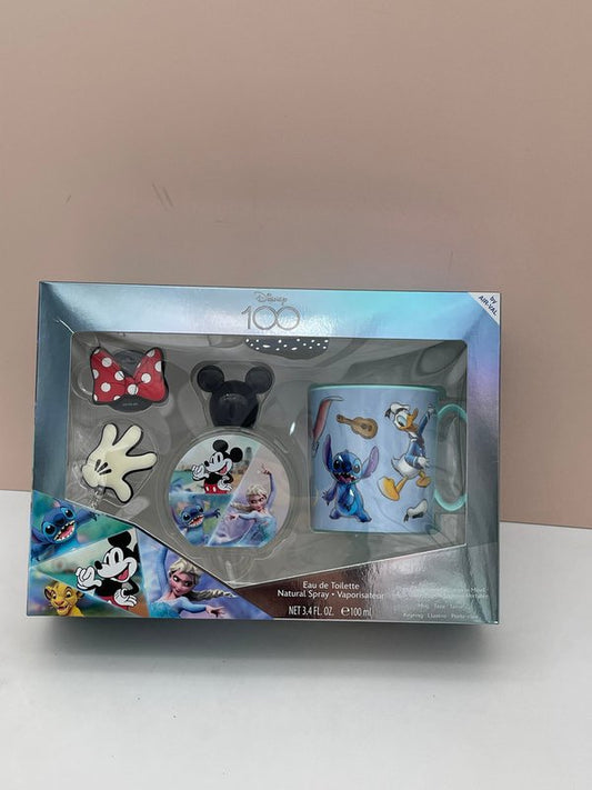 Kit Disney con Taza, Colonia, Llavero y Pinza