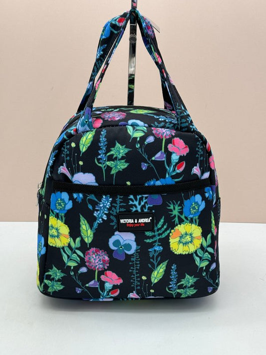 Nevera Portaalimentos Vicotia & Andrea Flores