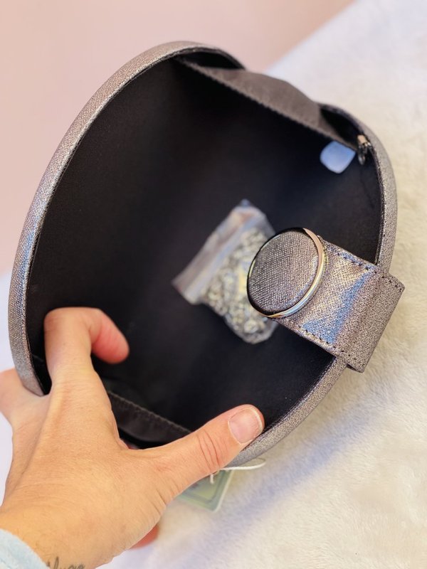 Bolso Ovalado Gris Perla