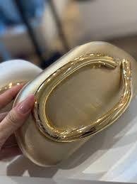 Bolso de Mano Tipo Clutch Ovalado