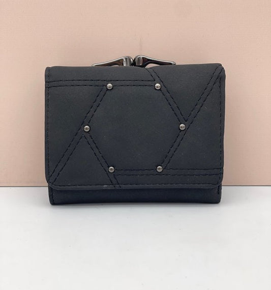 Cartera Negra Tachuelas