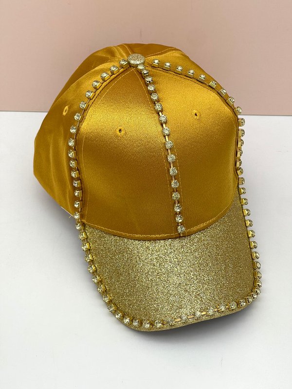 Gorra Dorada con Brillantes (Marca Gloko)