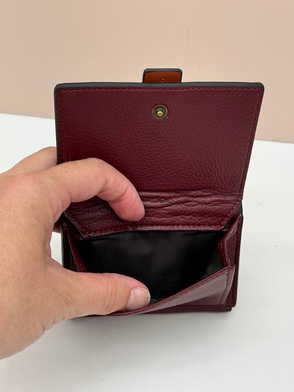 Cartera Granate Cinta Marrón