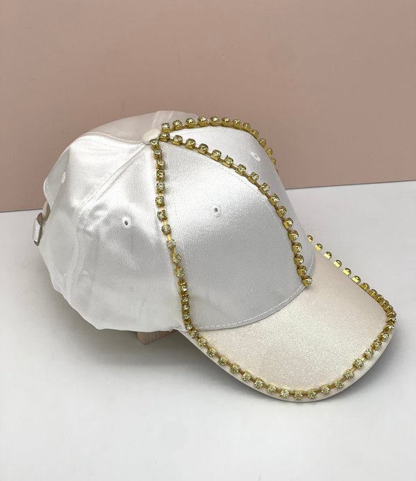 Gorra Blanca con Brillantes (Marca Gloko)
