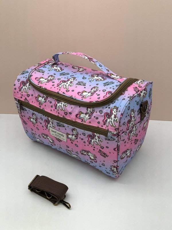 Nevera Térmica Plastificada con Cinta para Carro Colección Unicornio