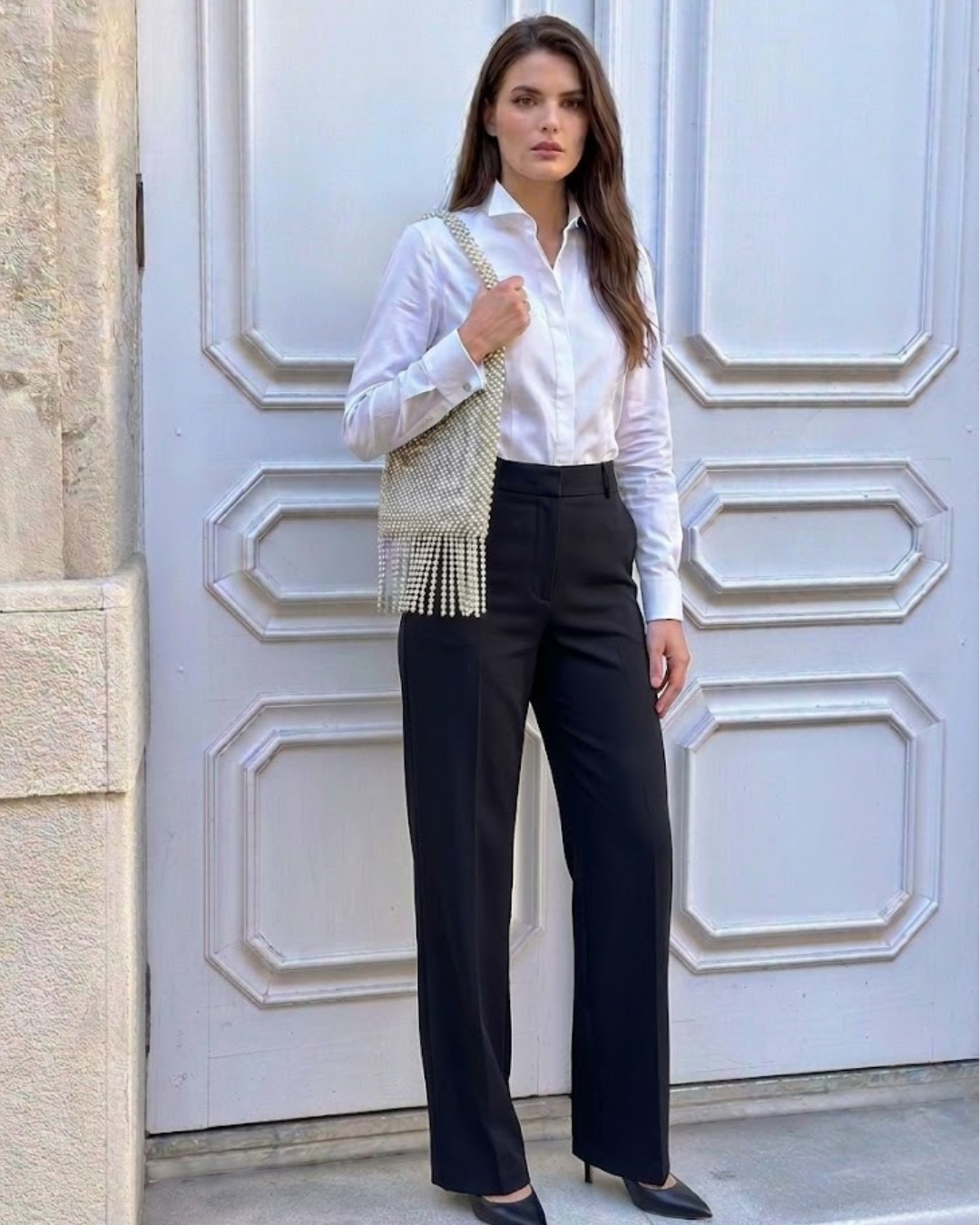 Bolso de Mano Plateado de Cuentas con Flecos – Estilo Fiesta y Eventos Elegantes