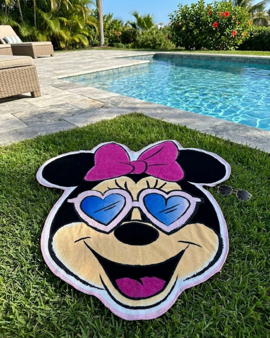 Toalla de Playa con Forma Minnie Mouse - Edición Especial Gafas de Corazón y Lazo Rosa