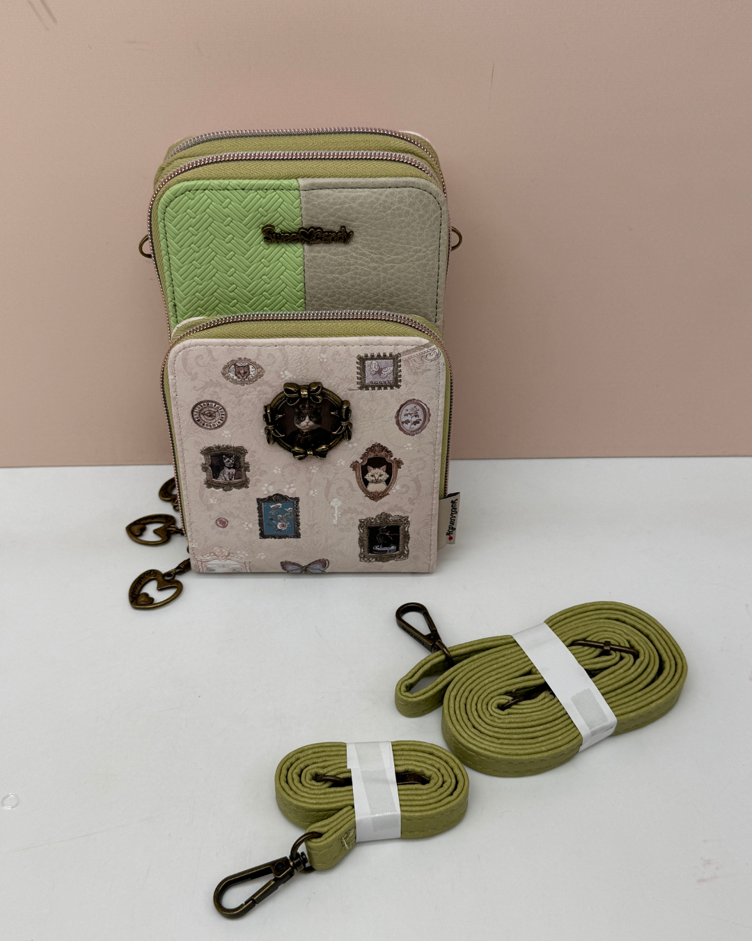 Bolso Portamóvil y Billetero Sweet Candy – Estampado Galería Gatito Vintage (Verde y Beige)