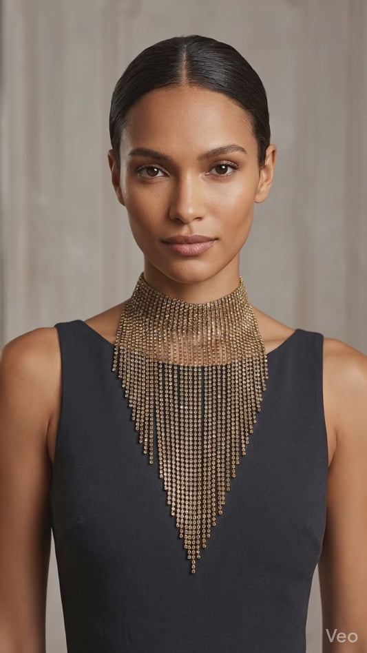 Collar Choker de Flecos en Oro Viejo con Cristales – Estilo Glam Vintage
